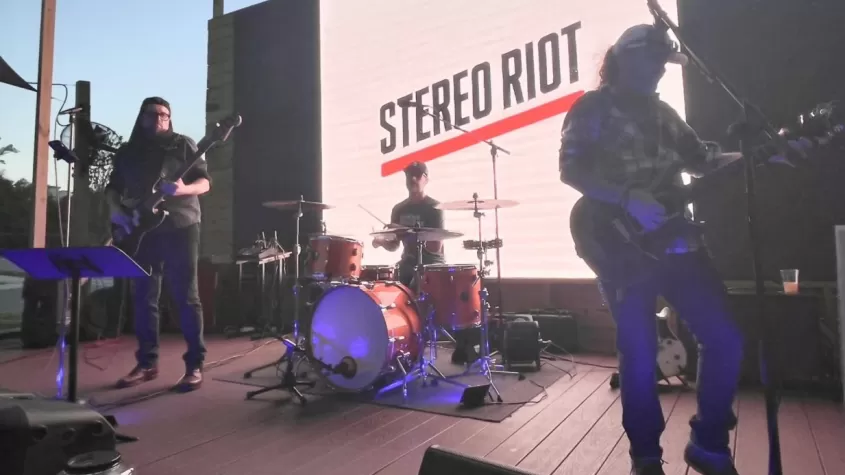 stero riot
